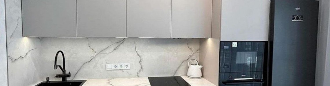 Где в Минске заказать кухню под потолок